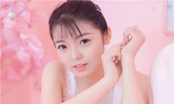 金凤代怀生子什么意思：助孕新选择为不孕不育家庭带来希望