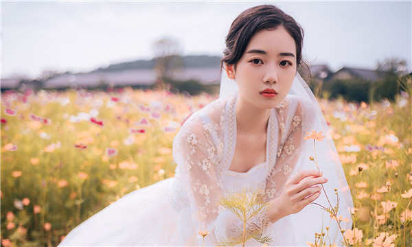 金凤供卵试管代怀生子多少钱，听起来可能让你一头雾水，但实际上了解清楚这些信息，对解决你生育问题非常重要。现在我们就来说说这个话题。