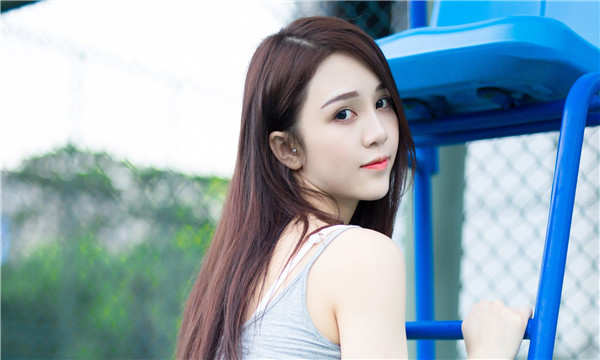 金凤如何选择靠谱的试管代育生子机构，助您拥有自己的孩子